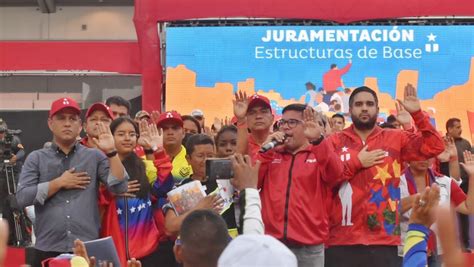 Juramentan a estructuras de base del PSUV en Bolívar