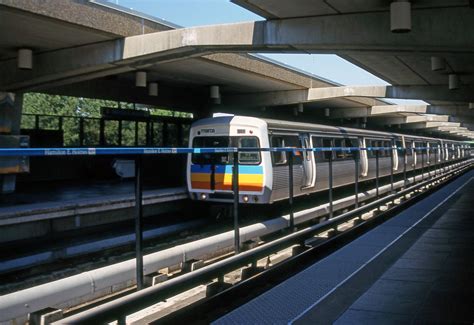 MARTA 181 Atlanta Hamilton E Holmes Sta 4 2001 John Lebe Flickr