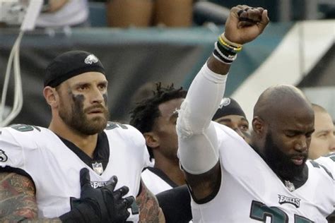 Eagles Players Owner React To NFLs New National Anthem Policy