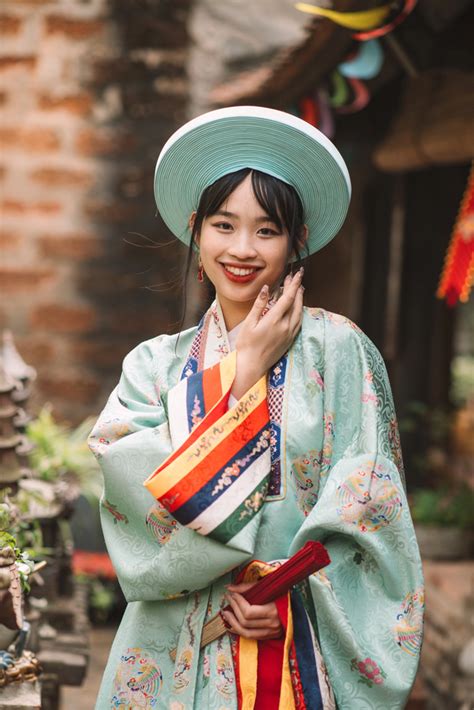 N Sinh Thpt Chuy N H N I Amsterdam Si U Hot Nh Ng Ng Y Qua L Ng I L T Top I M A Level