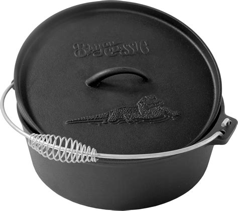 Bayou Classic Pre Seasoned Cast Iron Dutch Oven Features Flanged Camp Lid Stainless