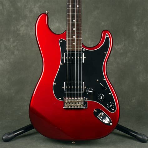 Blade Player Series Electric Guitar Red 2nd Hand Rich Tone Music