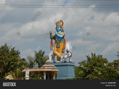 Lord Krishna Statue Image & Photo (Free Trial) | Bigstock