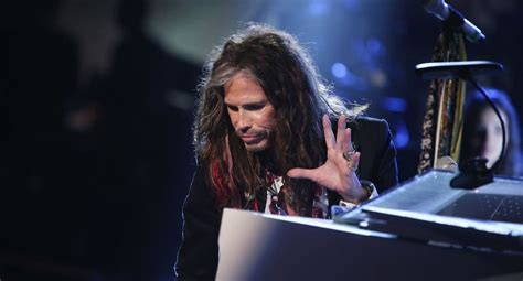 Steven Tyler Líder De Aerosmith Enfrenta Una Nueva Acusación De Agresión Sexual Estados