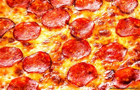 Pepperoni Pizza Wallpapers 4k Hd Pepperoni Pizza Backgrounds On