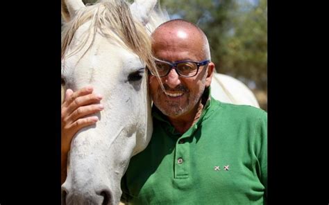 Manuel Luís Goucha Manuel Luís Goucha Atacado Por Fã Responde Sem