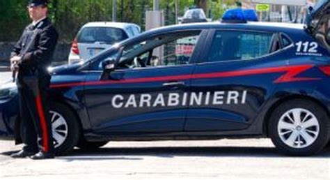 Roma Controlli Sul Litorale Sette Arresti Per Droga E Risse