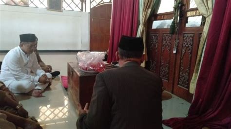 Pemkab Karawang Siapkan Anggaran Untuk Revitalisasi Makam Syekh Quro