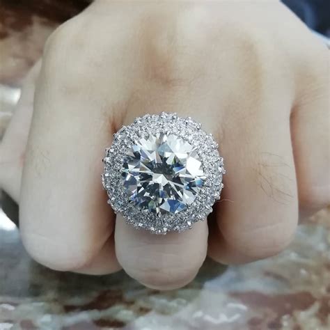 10 Carat Diamond Ring | Apr 2024 Buying Guide