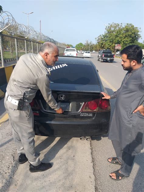 Islamabad Police On Twitter چیف ٹریفک آفیسر اسلام آباد ڈاکٹر سید