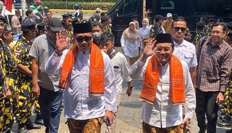 Kumpul Di Hotel Ridwan Kamil Suswono Bersiap Daftar Pilgub Ke Kpu