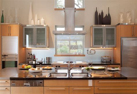 Decorating Above Kitchen Cabinets Statement Looks The Parkland