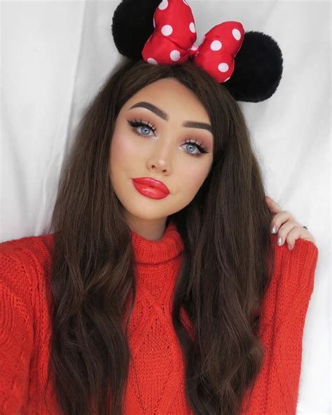 Cute Minnie Mouse Makeup