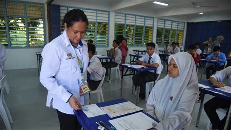 Calon Duduki Peperiksaan Bertulis Spm Di Labuan Malaysiaaktif