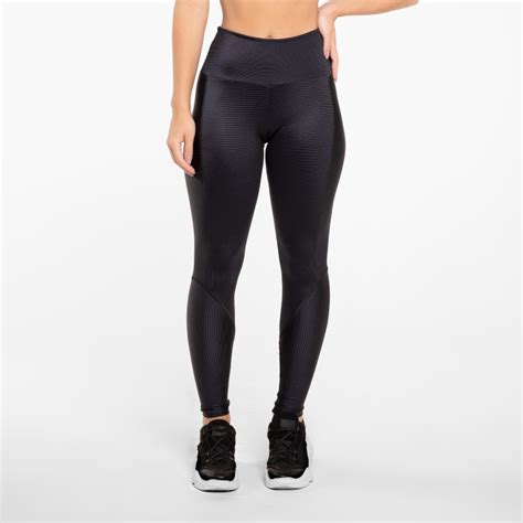 Calça Legging Preta Brilho Nath Avvi