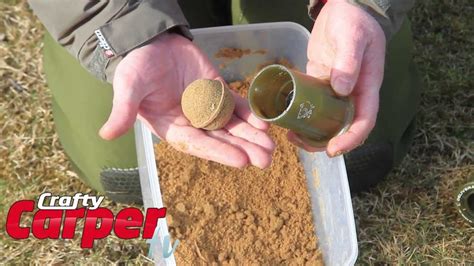 How To Make Groundbait Balls Using The Nash Ball Maker Youtube