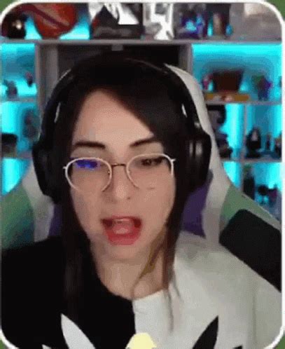 Renrize Streamer Renrize Streamer Discover Share Gifs