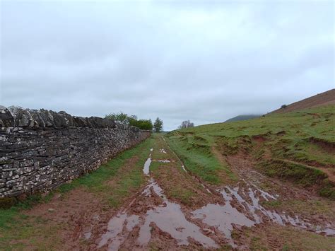 Restricted Byway Near Dragon S Back © Oscar Taylor Cc By Sa 2 0 Geograph Britain And Ireland