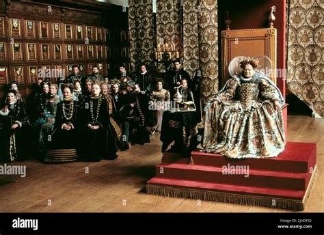 JUDI DENCH, SHAKESPEARE IN LOVE, 1998 Stock Photo - Alamy