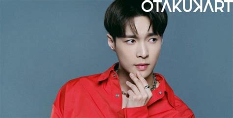 Exo S Lay Zhang Leaves Sm Entertainment After Posting A Heart Wrenching