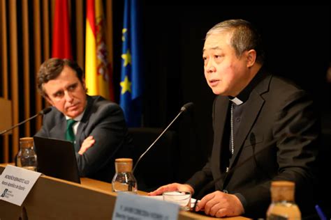 El nuncio en España en la presentación del VI Congreso Razón Abierta