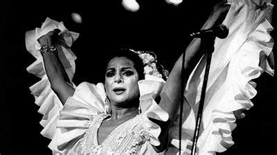 Lola Flores: from "Faraona" to the legend - Flamencolive, flamenco score books and DVDs