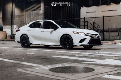 Toyota Camry With X Curva C And R Goodyear Eagle