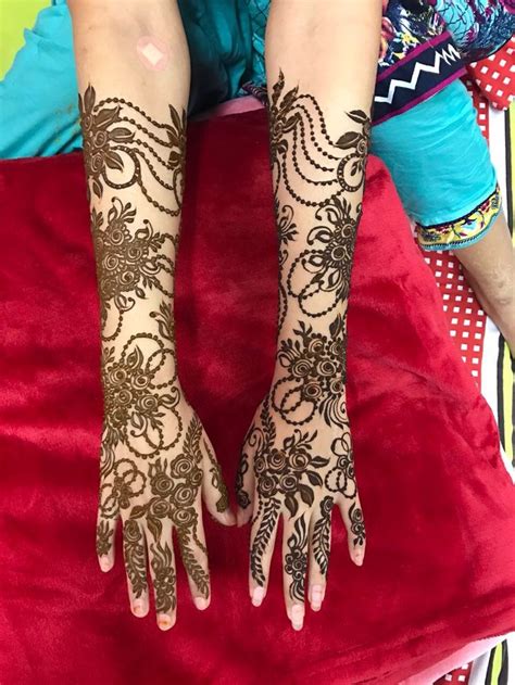 Pin By H On Mehndi Modern Henna Designs Rose Mehndi Designs Henna