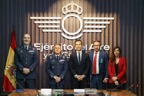 El Ej Rcito Del Aire Y El Espacio Y El Grupo Amper Firman Un Protocolo