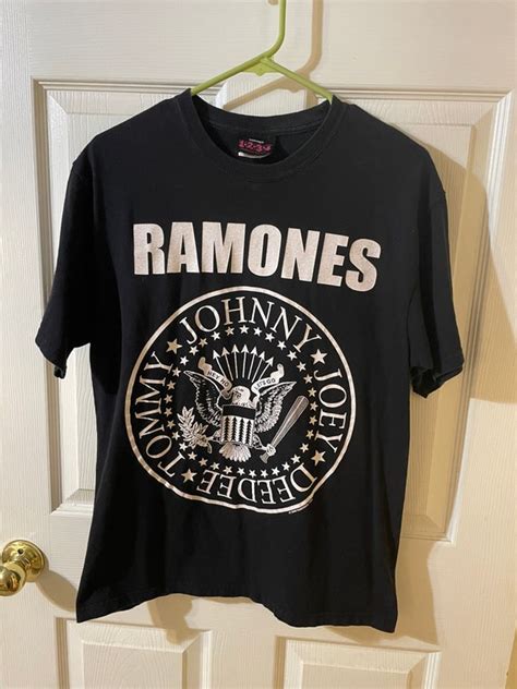 Vintage 00s Ramones Gem