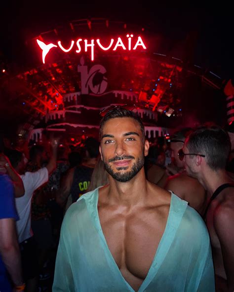 Él es Borja González, concursante de 'Supervivientes 2025' y