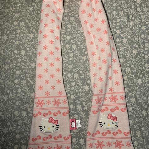 Kids Hello Kitty scarf 💕 so freakin cute just don’t... - Depop