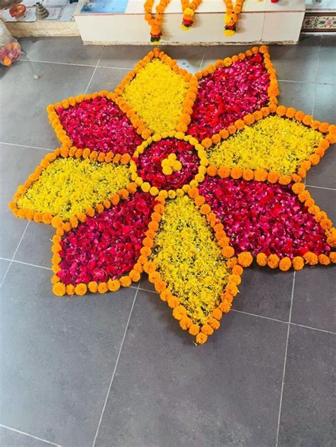 Flower Rangoli Decoration | Simple flower rangoli, Flower rangoli, Easy ...