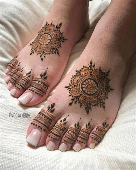 15 Elegant Leg Mehndi Designs Perfect For 2024 Celebrations