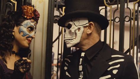 The Day of the Dead Costume in Spectre – The Suits of James Bond