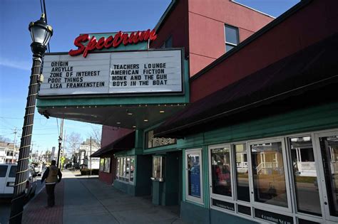 Landmark Spectrum 8 in Albany is closing