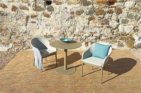 Meet The New High End Outdoor Armchairs Vogue