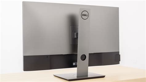 Dell U3219q Review