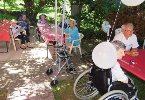 Frotey L S Vesoul Les R Sidents De La Maison Ages Et Vie Ont Invit