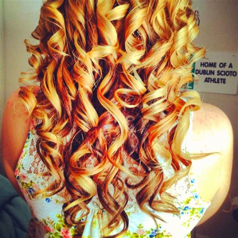 Curly Hair Curly Hair Styles Curled Hairstyles Hair Makeup