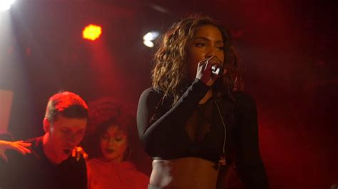 Sevyn Streeter Sex On The Ceiling Girl Disrupted Tour Baltimore Youtube