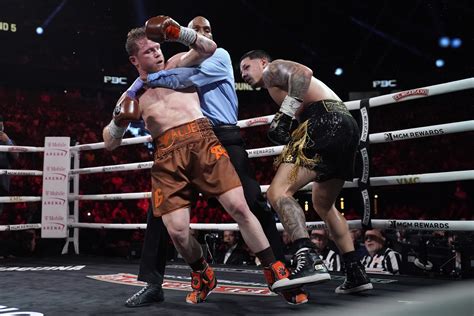 Canelo Lvarez Vence Al Boricua Dgar Berlanga Y Desata La Fiesta