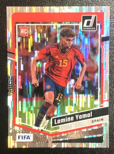 Lamine Yamal Cubic Prizm Parallel Rc Sp Donruss Fifa Spain