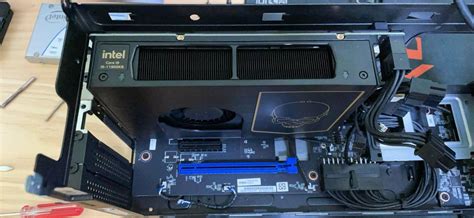 Intel Core I9 11900kb Tiger Lake Cpu Powers Nuc 11 Extreme Beast