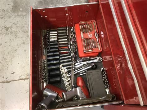 Craftsman 4 Drawer Tool Box And Tools Bigiron Auctions