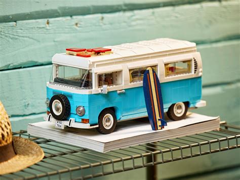 Лего Фургон Volkswagen T2 Camper LEGO Creator - купить в Москве по ...