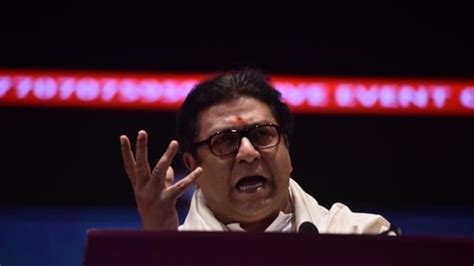 Will Set Toll Booths On Fire Mns Chief Raj Thackeray S Warning To