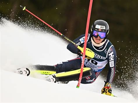 Ski Alpin McGrath Erleidet Kreuzbandriss