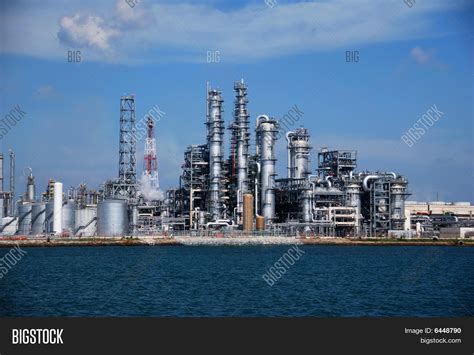 Oil Refinery Singapore Image & Photo (Free Trial) | Bigstock