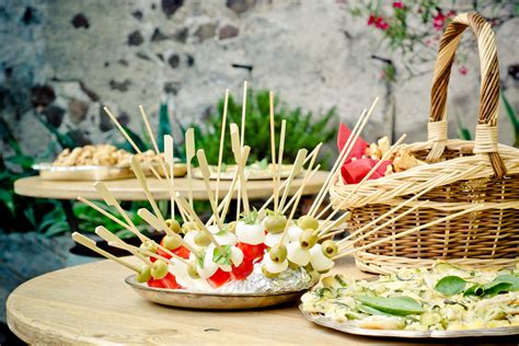 Fotos Gratis Mesa Flor Verano Celebracion Plato Comida Cesta